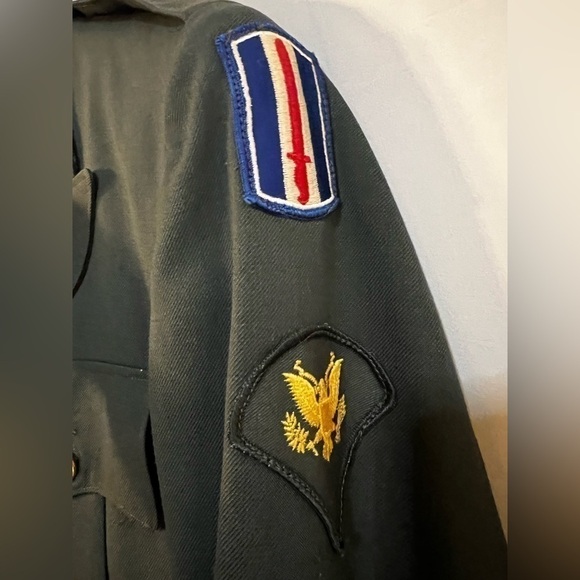 Men’s military jacket XL 38L long coat embroidered patched army green outerwear - Picture 12 of 15